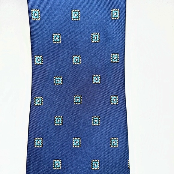 Emilio Pucci 100% silk tie - Picture 3 of 3